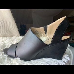 Bandolino Black Heels